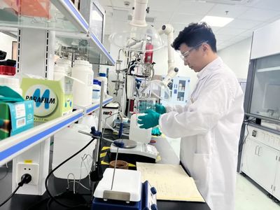 創(chuàng)新驅(qū)動(dòng)，智造未來(lái) 盛虹新材料科技以技術(shù)研發(fā)引領(lǐng)產(chǎn)業(yè)升級(jí)